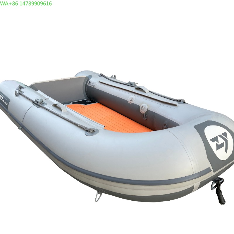 China's Durable PVC Inflatable - Fishing Kayak Sit In recension och pris